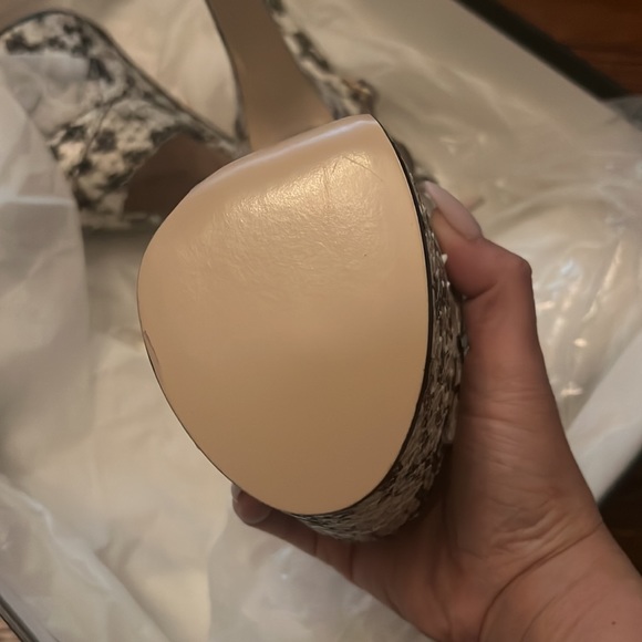 Gucci Python print high heels platform 💗 - Picture 8 of 9